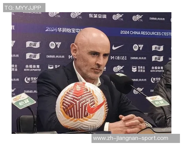 朱艺点评穆斯卡特教练成功之道高压进攻与灵活性不足的对比分析