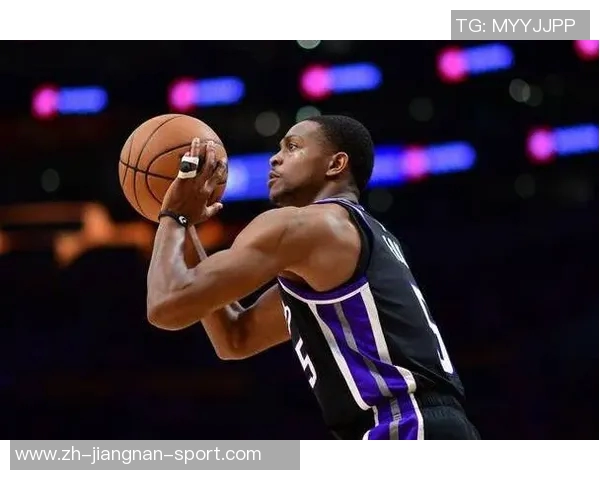 福克斯高效表现砍下26分5板3助罚球命中率惊人助球队取胜