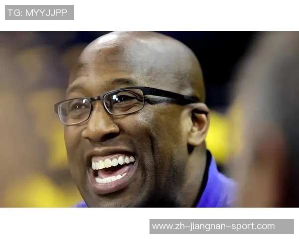 布朗自责表现糟糕只打12分钟教练对我期望值极高